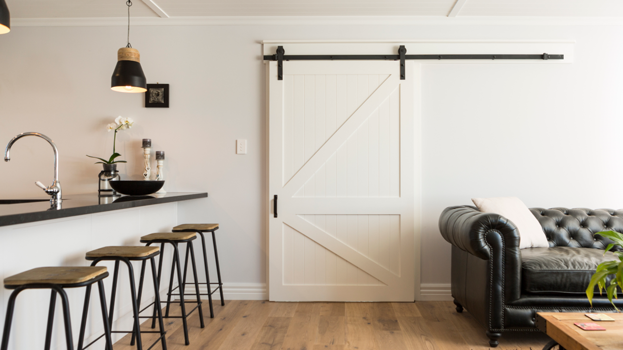 Barn Doors & Hardware